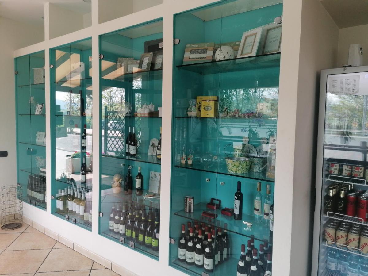 Albergo Le 2 Rose San Severino Marche Bagian luar foto