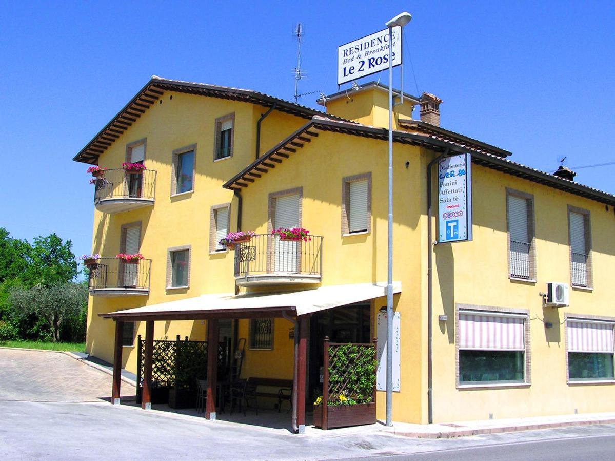 Albergo Le 2 Rose San Severino Marche Bagian luar foto