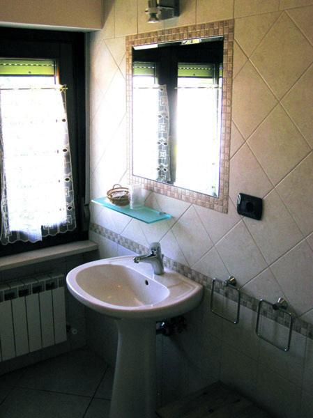 Albergo Le 2 Rose San Severino Marche Ruang foto