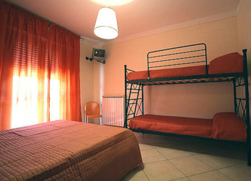 Albergo Le 2 Rose San Severino Marche Bagian luar foto